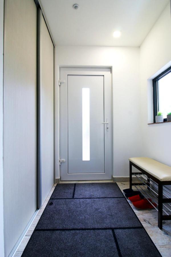 2 Bedrooms House With Enclosed Garden And Wifi At Slezska Ostrava Extérieur photo